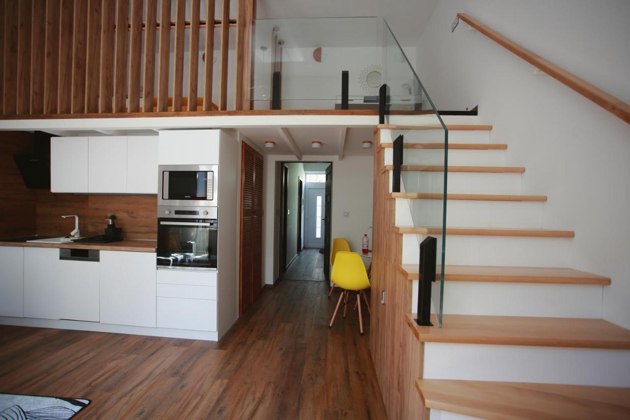 Ferienwohnung Szieszta Apartman Szegedin Exterior foto