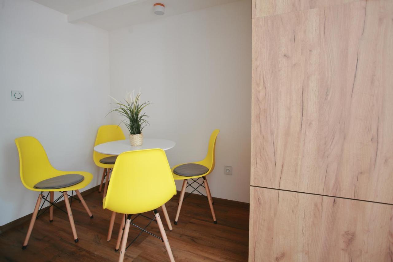 Ferienwohnung Szieszta Apartman Szegedin Exterior foto
